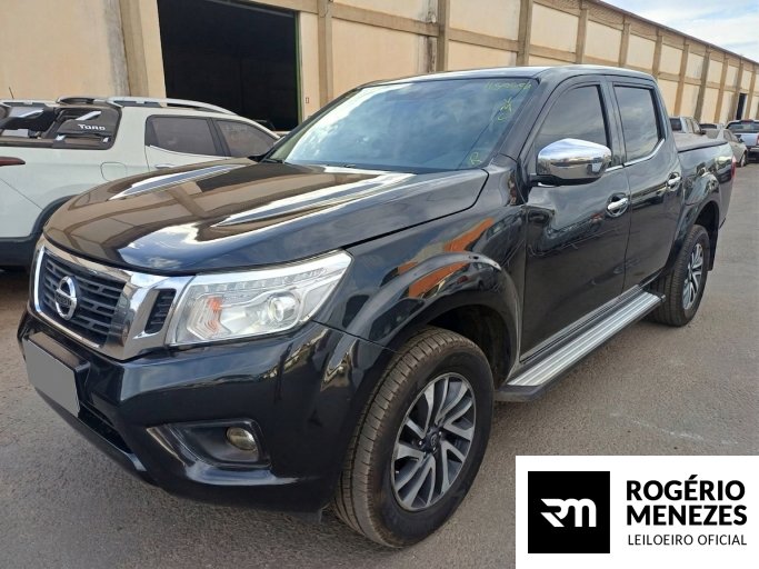 NISSAN FRONTIER CD 20/20